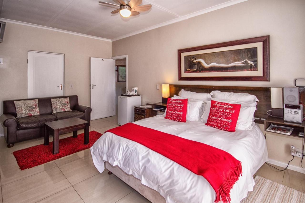 Ohannas Bnb & Self Catering Plettenberg Bay Exterior foto