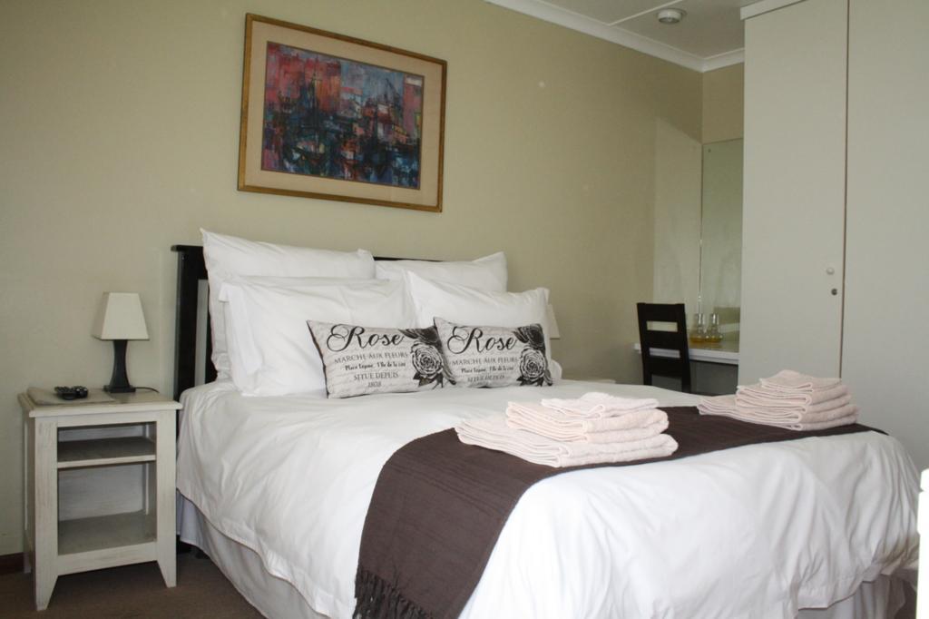 Ohannas Bnb & Self Catering Plettenberg Bay Exterior foto