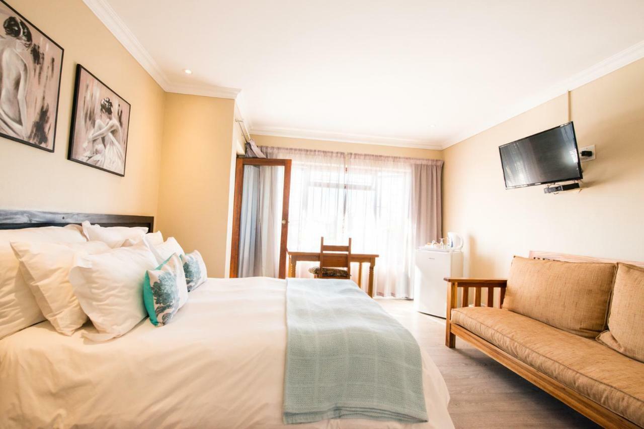 Ohannas Bnb & Self Catering Plettenberg Bay Exterior foto